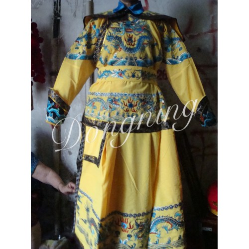 清皇帝服